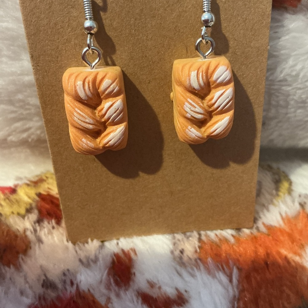 Braided Bread Earrings - Picture 2 of 2